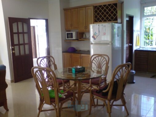 Kitchen 1